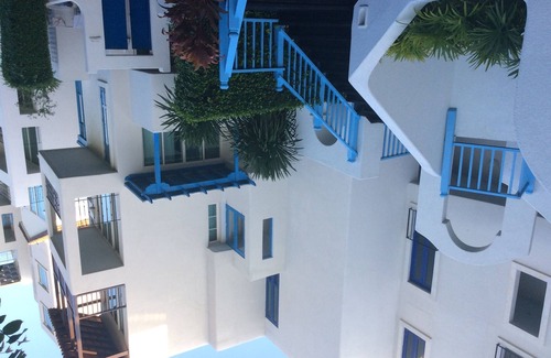 Nong Kae Apartment | Beachfront Bliss: The Che Pool Access by Away Awaits