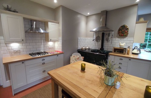 Britford Cottage | Unforgettable Stays at The Cheese House: Top-Rated Amenities