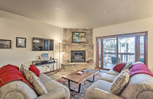 Four O'Clock Apartment | Relaxing Chelsea Condo with Hot Tub and Pool Access