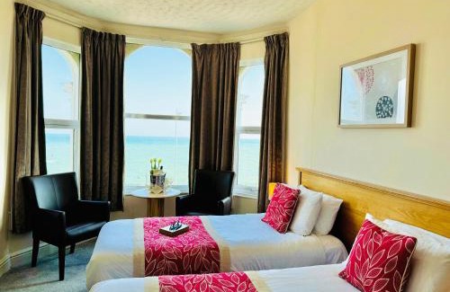 Douglas Hotel | Experience The Chesterhouse: Family-Friendly & Relaxing Retreat