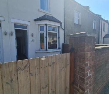 West Thurrock House | The Chestnut
