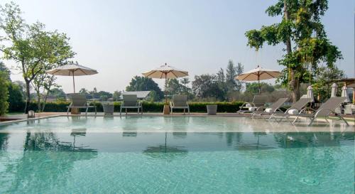 Pa Daet Hotel | Elegant Stay at The Chiang Mai Riverside with Pool Access