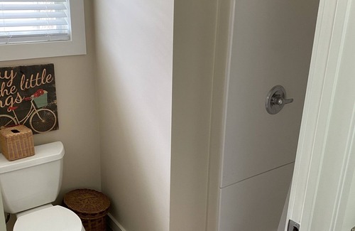 New Ulm Apartment | Guest Rated: 10/10 at The Chicken Coop with Kitchen Access