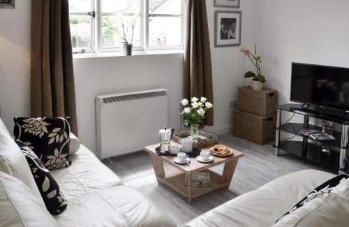 Willesborough House | Pet-Friendly Retreat at The Chicken Shed: Rated 8.8/10
