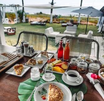 Jijoca de Jericoacoara Hotel | Experience The Chili Beach Private Resort: Oceanfront Bliss
