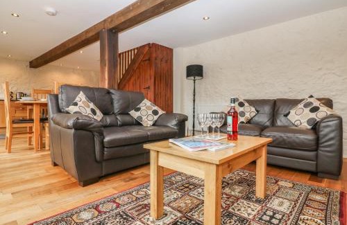 Chudleigh House | Kid-Friendly Getaway at The Cider Barn