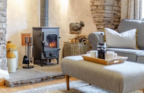 Clee Saint Margaret House | Pet-Friendly Retreat at The Cider House Awaits You