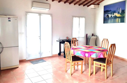 Vedene Apartment | Discover La Cigale Apart-Villa with Pool & Spa in Provence
