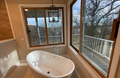 Eagle Rock House | Charming Cimarron Lake House: Pool & Scenic Table Rock Views