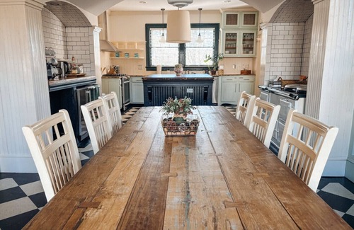 Greensboro Apartment | Discover The Cinderella House: Pet-Friendly & Spa Retreat