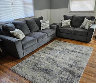 Eccles Villa | Experience Comfort at The Circleview Suite - Pet Friendly