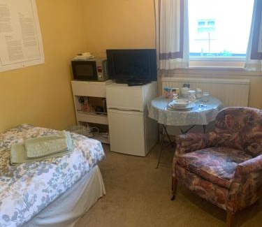 Kilmarnock House | Family-Friendly Retreat in The Clan Boyd Room