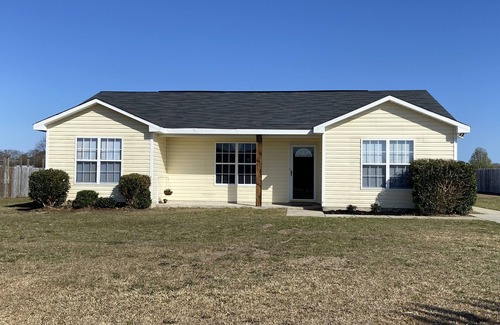 Sumter County House | Experience The Claremont @ Shaw: Pet & Child Friendly Stay