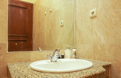 Permata Hijau Apartment | The Classic 2BR Belleza Apartment