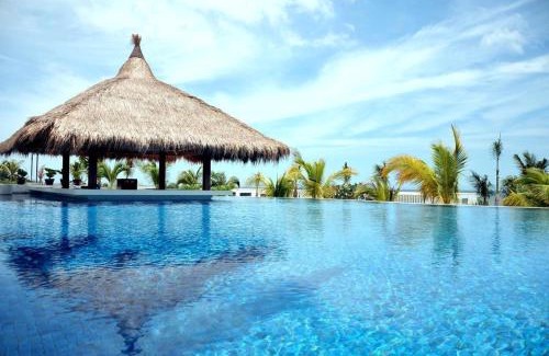 Phu Hai Beach Apartment | Relax at The Cliff Residence: Oceanfront Haven with Pool
