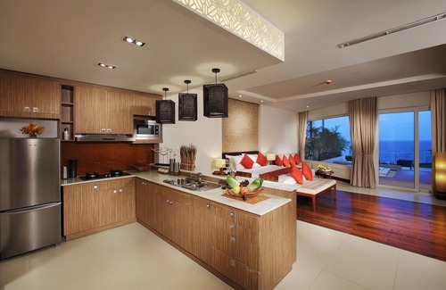Phu Hai Beach Hotel | Experience The Cliff Resort & Residences: Ocean View Bliss