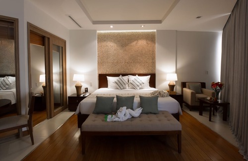 Phu Hai Beach Hotel | Experience The Cliff Resort & Residences: Ocean View Bliss