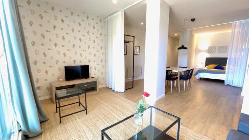 Fazouro Apartment | Discover The Cliffs A Ribeira - Areoura with Ocean Views
