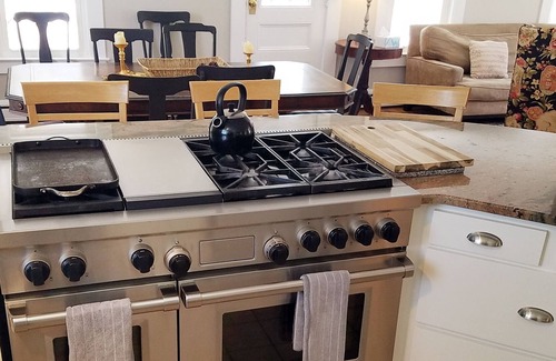Granby Other | The Cliffview Farmhouse in the Heart of Horse Country!