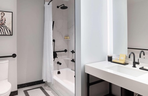Union Square Hotel | Elegant Stay at The Clift Royal Sonesta San Francisco