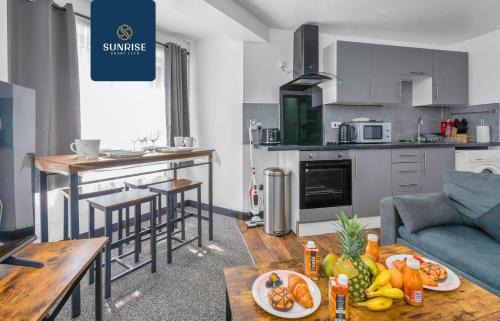 Dundee Apartment | Guest Rated 10/10: The Clippie with Free WiFi & Breakfast