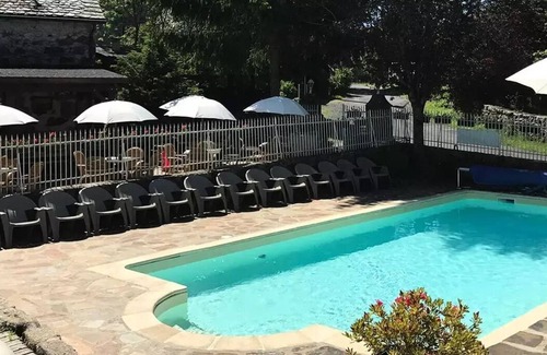 Banes House | Discover Campsite Le Clos de Banes - Ideal for Families