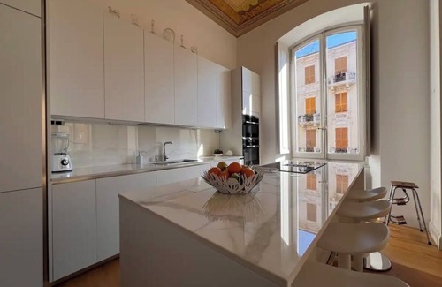 Chiavari Apartment | The Club: 4-bedroom apartment in center of Chiavari with AC