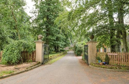 Duns House | Discover The Coach House: 4-Star Comfort Awaits You