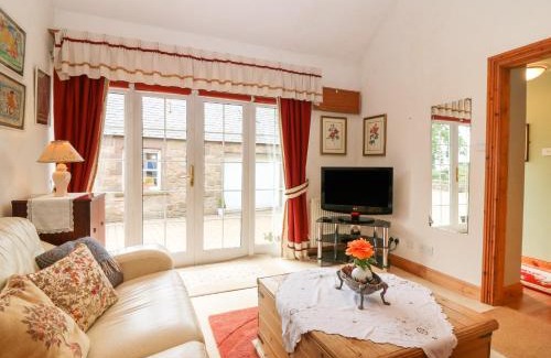 Chirnside House | Pet-Friendly Getaway at The Coach House - Rated 8.4/10