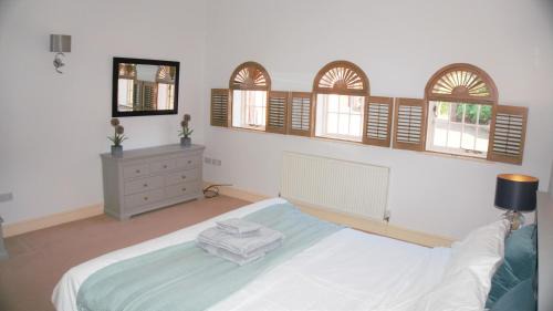 Cranbrook House | Discover Family-Friendly Comfort at The Coach House