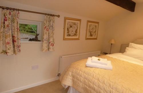 Stafford Bed & Breakfast | Exceptional Stay at The Coach House - Guest Rated 10/10