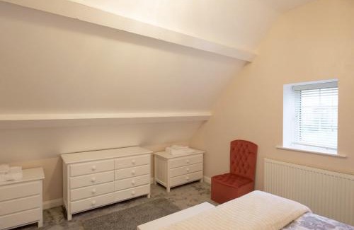 Longford House | Pet-Friendly Retreat at The Coach House - Rated 8.9/10