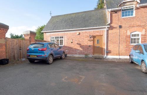 Longford House | Pet-Friendly Retreat at The Coach House - Rated 8.9/10