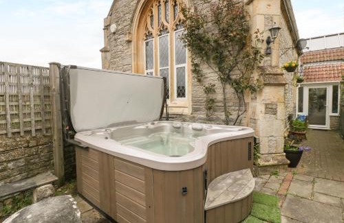Somerton House | Elegant Stay at The Coach House: Guest Rated 9.6/10