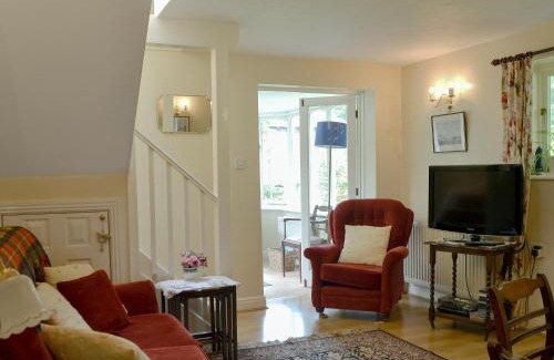 Southampton House | Discover The Coach House: 4-Star Hotel for Families & Pets
