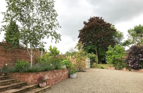Boraston House | Experience The Coach House: 4-Star Family-Friendly Stay
