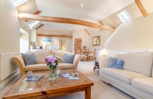 Oxborough House | Inviting Escape at The Coach House - Norfolk with Pool Access