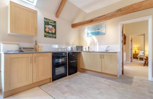 Oxborough House | Inviting Escape at The Coach House - Norfolk with Pool Access