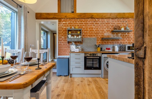 Foxley House | The Coach House - One Bedroom House, Sleeps 2