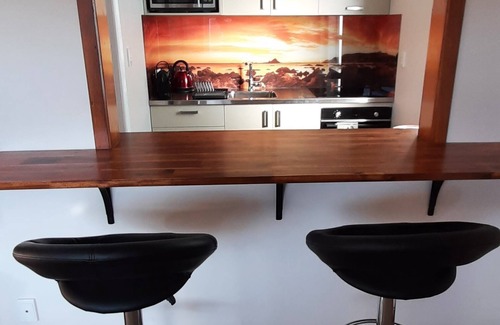 Wellington Apartment | Oceanfront Bliss at The Coast is Clear - Rated 10/10