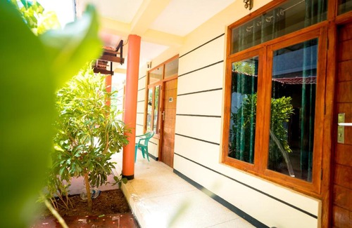 Nilaveli Hotel | Coastal Hotel: Relax with Private Beach & Spa Amenities