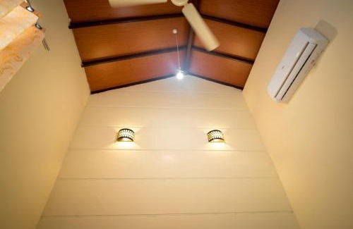 Nilaveli Hotel | Coastal Hotel: Relax with Private Beach & Spa Amenities