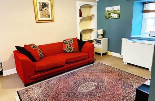 Kelso Apartment | Experience Comfort at The Cobbles Inn Apartment