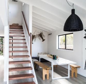 Sunshine Beach Villa | Designer Villa Coconut Palm One with Pool & Pet-Friendly