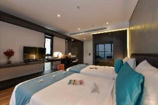 Tho Quang Beach Hotel | Relax at The Code Hotel & Spa Da Nang with Ocean Views