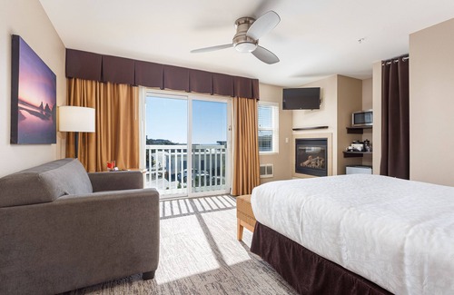 Lincoln City Hotel | Oceanfront Bliss at The Coho Lodge: Rated 9.2/10
