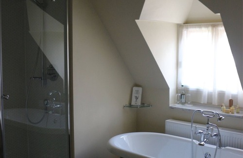 Colesbourne Hotel | Exceptional Stay at The Colesbourne Inn: Rated 9.2/10!