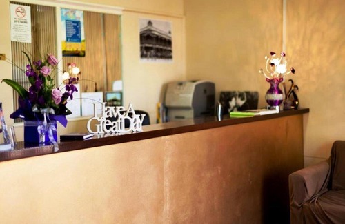 Collie Hotel | Discover The Colliefields: Pet-Friendly Retreat with Breakfast