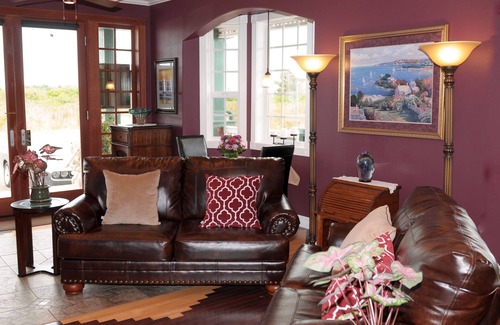 Ocean Shores House | Experience The Collins Inn: Adults Only Seaside Retreat