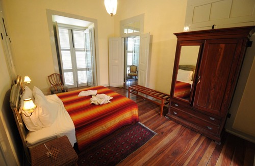 Sao Filipe Hotel | Family-Friendly Stay at The Colonial Guest House